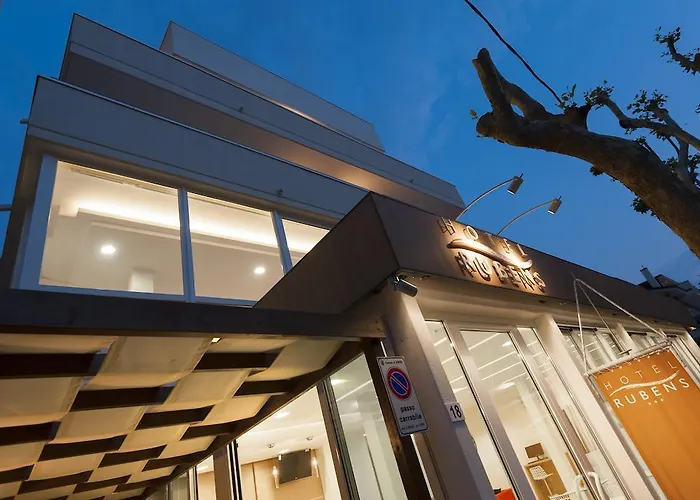 호텔 Rubens 3*