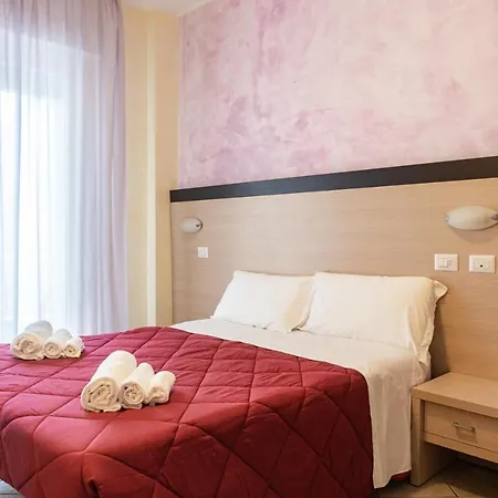 鲁宾斯酒店 里米尼