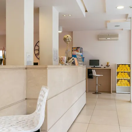 鲁宾斯酒店 酒店 里米尼