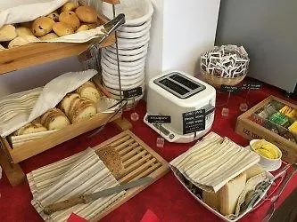 鲁宾斯酒店 3* 里米尼